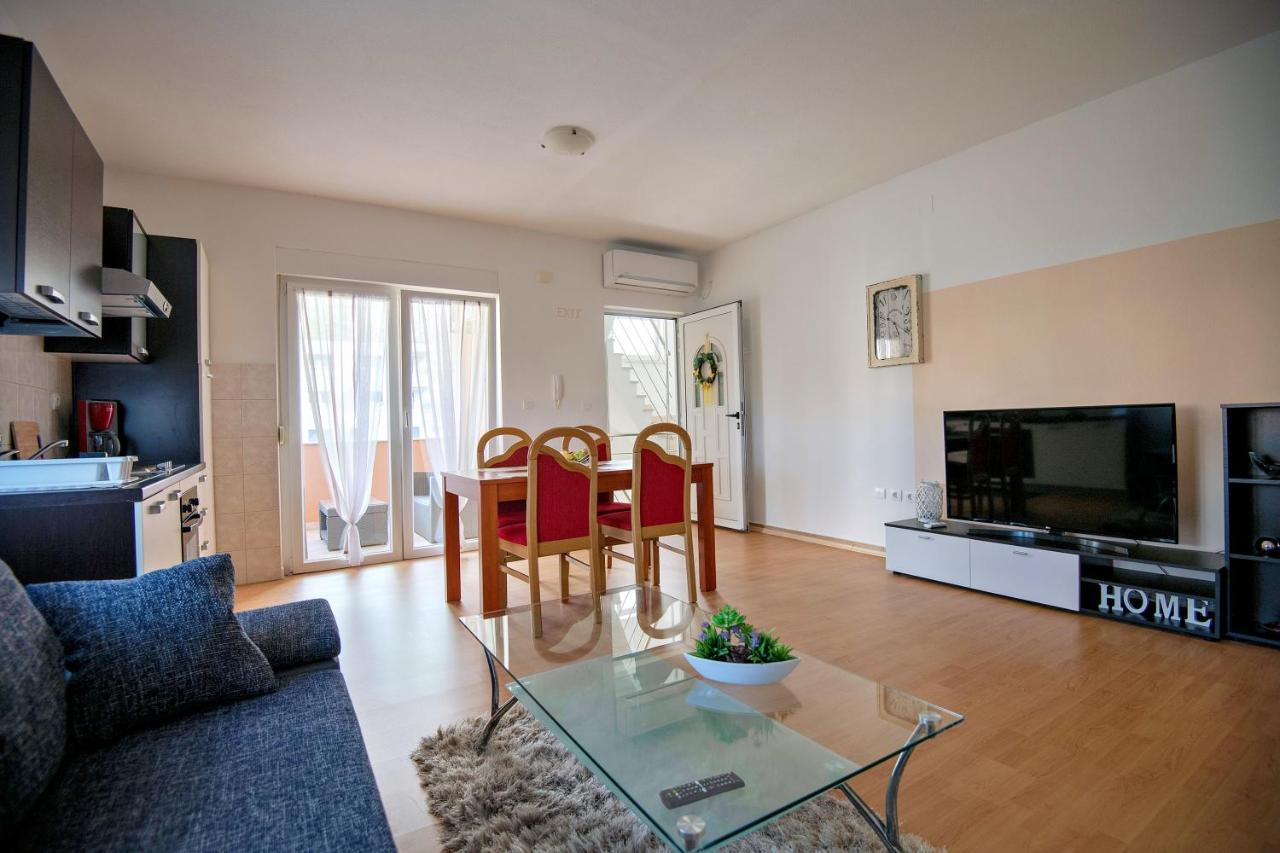 Apartments Mamut トロギール エクステリア 写真